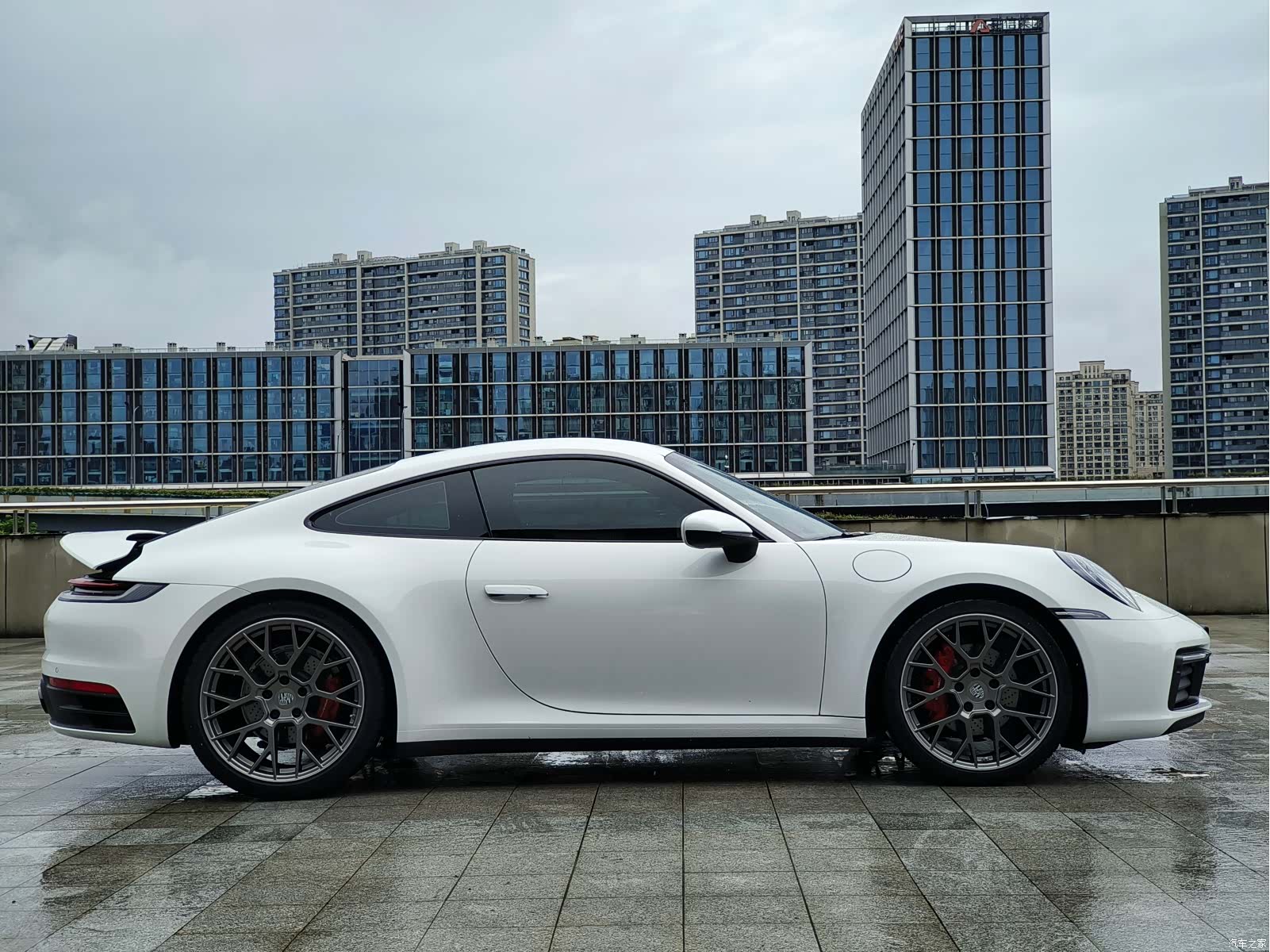 Porsche 911, 2024 4