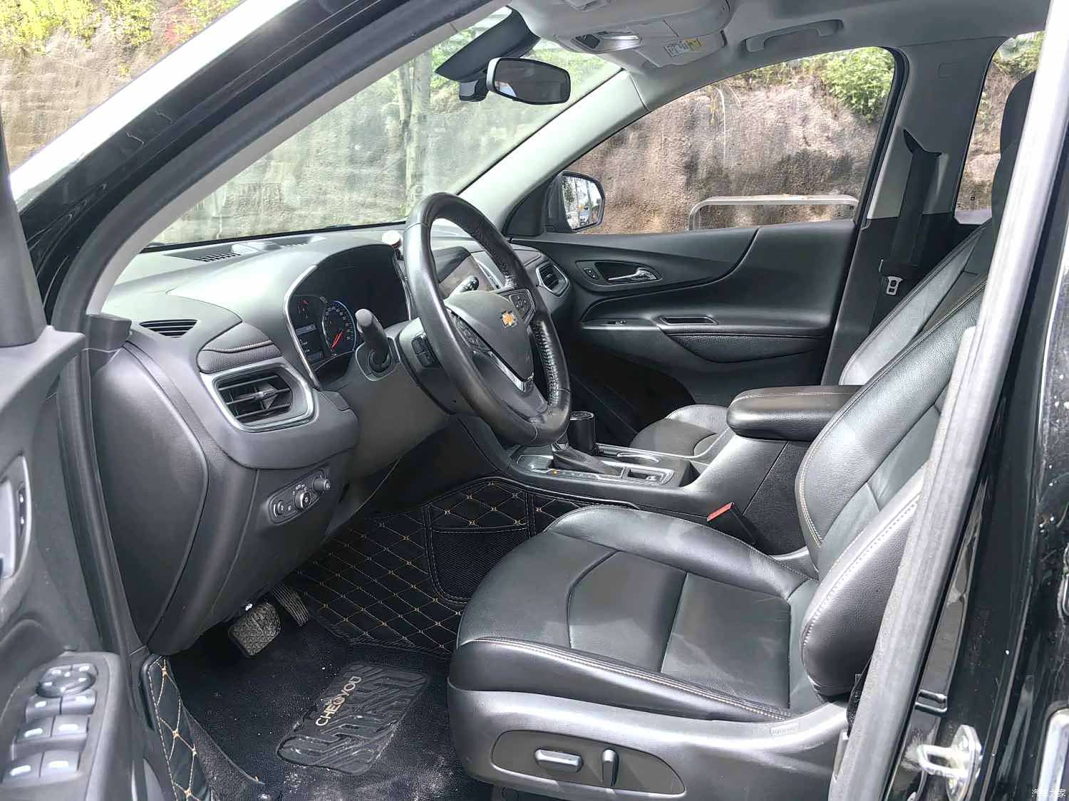 Chevrolet Equinox, 2020 все фото