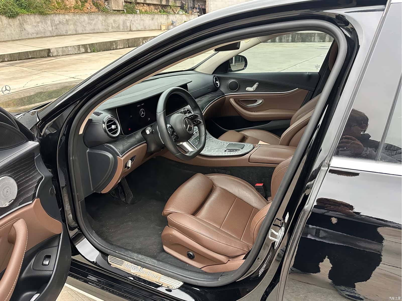 Mercedes-Benz E-Class, 2021 4