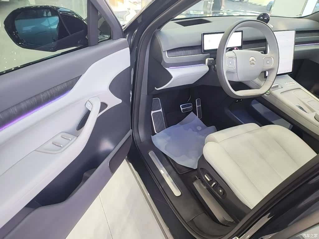 NIO ES8, 2023 16