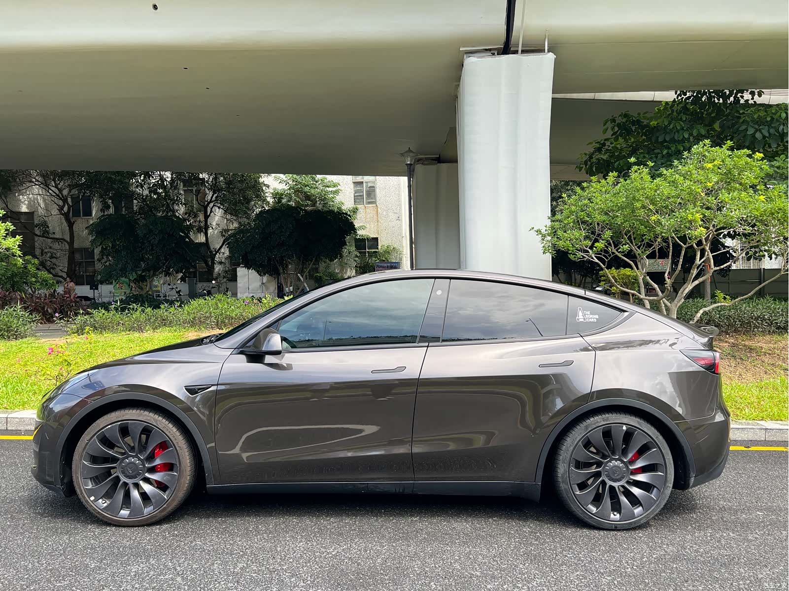 Tesla Model Y, 2022 7