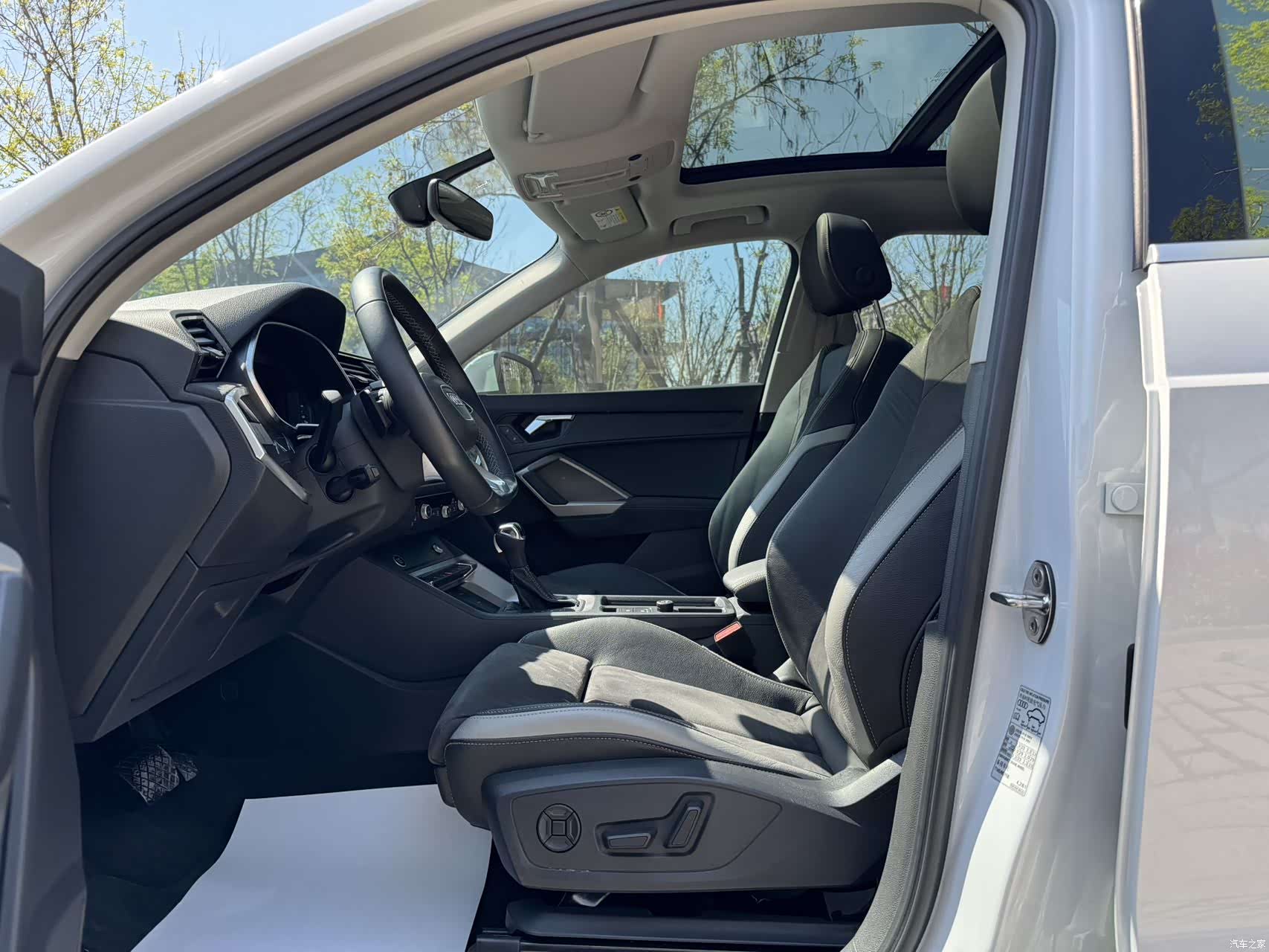 Audi Q3, 2022 9