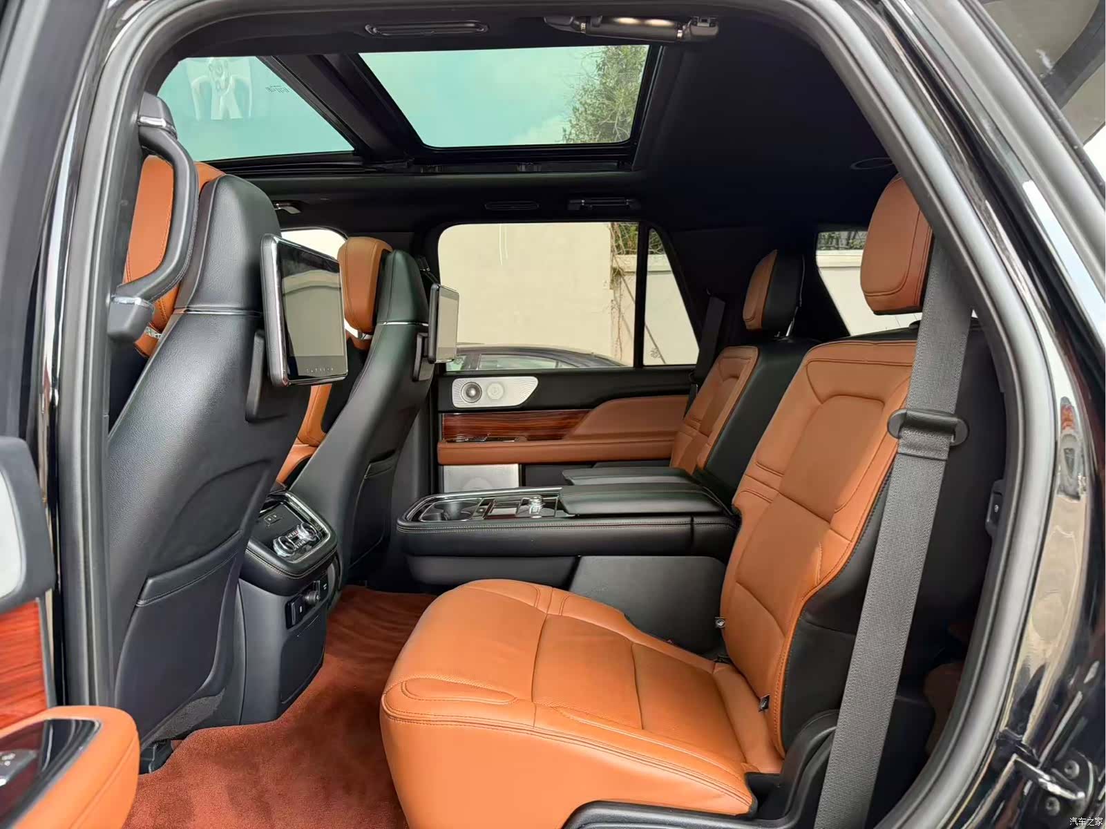 Lincoln Navigator, 2018 6