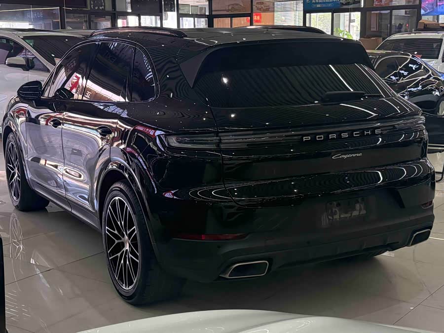 Porsche Cayenne 2024, фото 6