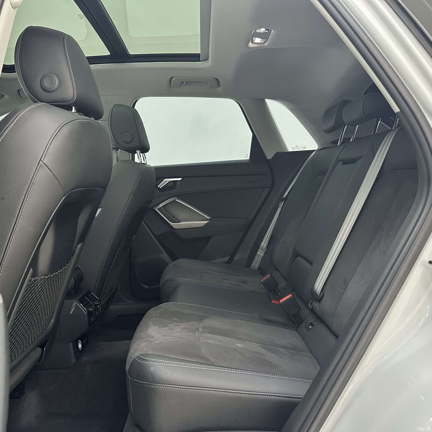 Audi Q3, 2023 8