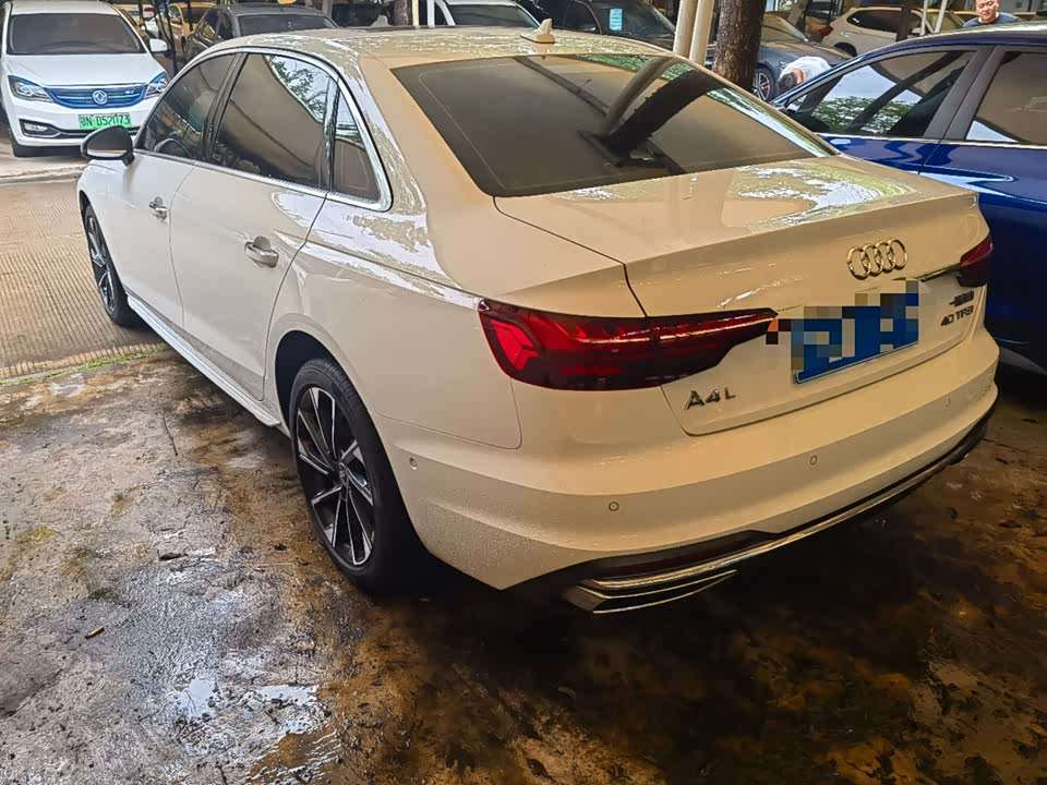 Audi A4L