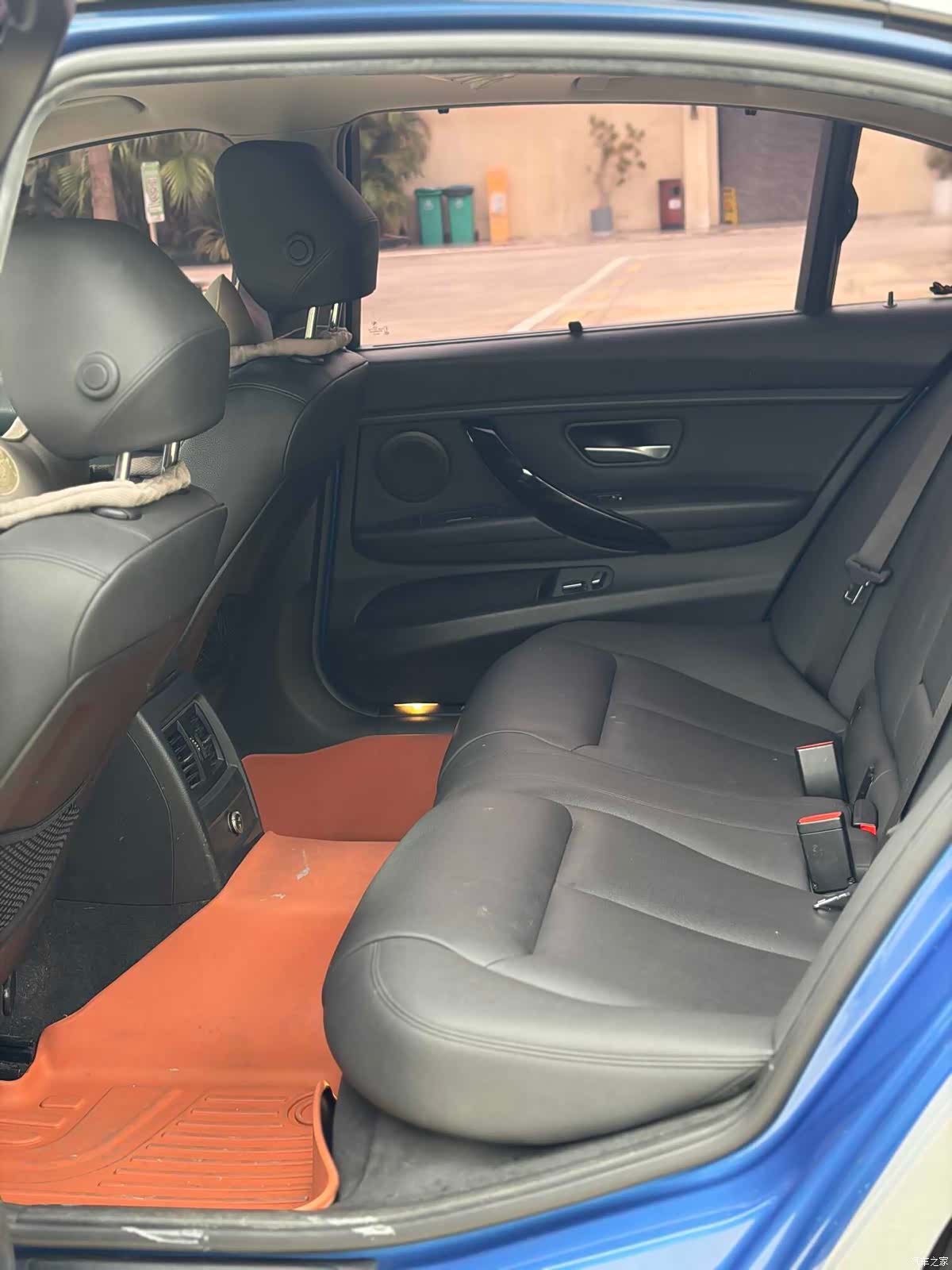 BMW 3 Series, 2016 11