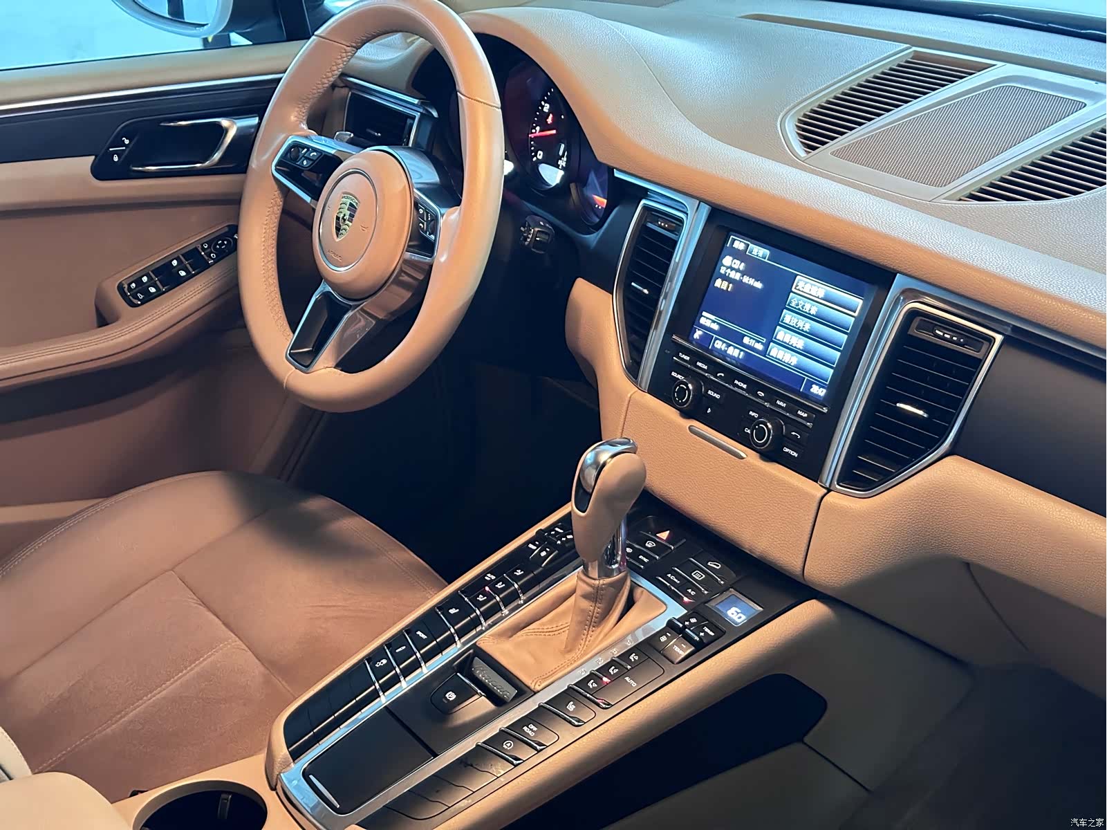 Porsche Macan, 2016 18