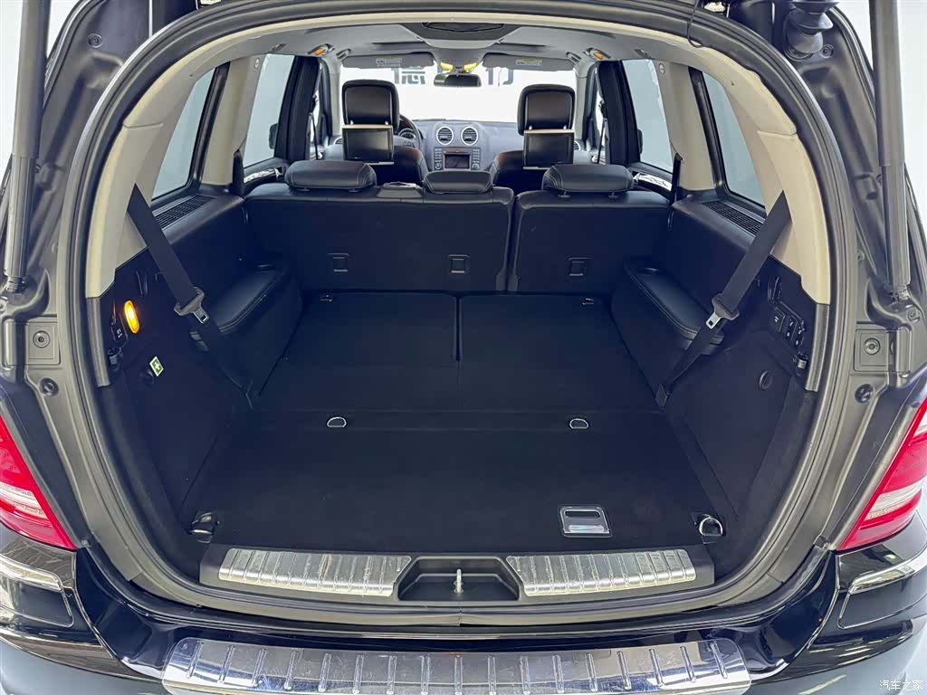 Mercedes-Benz GL-Class, 2011 9