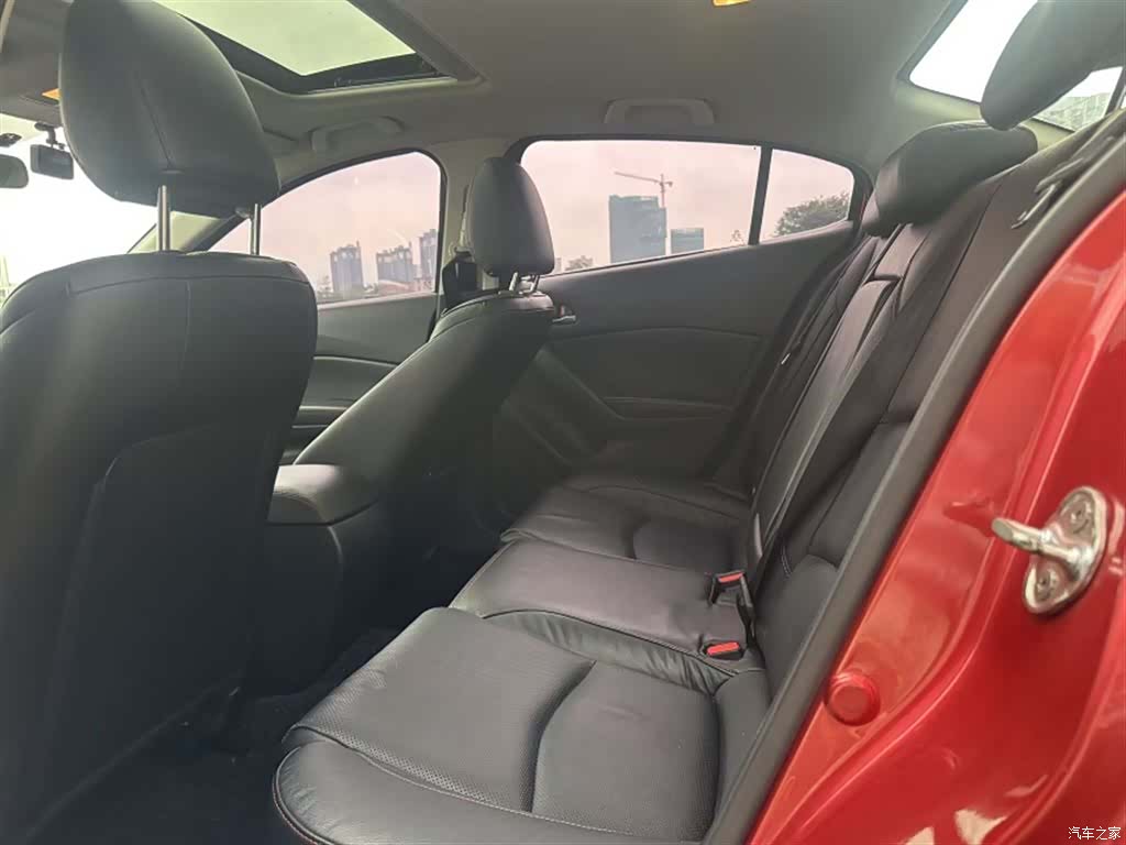 Mazda Mazda3, 2016 15