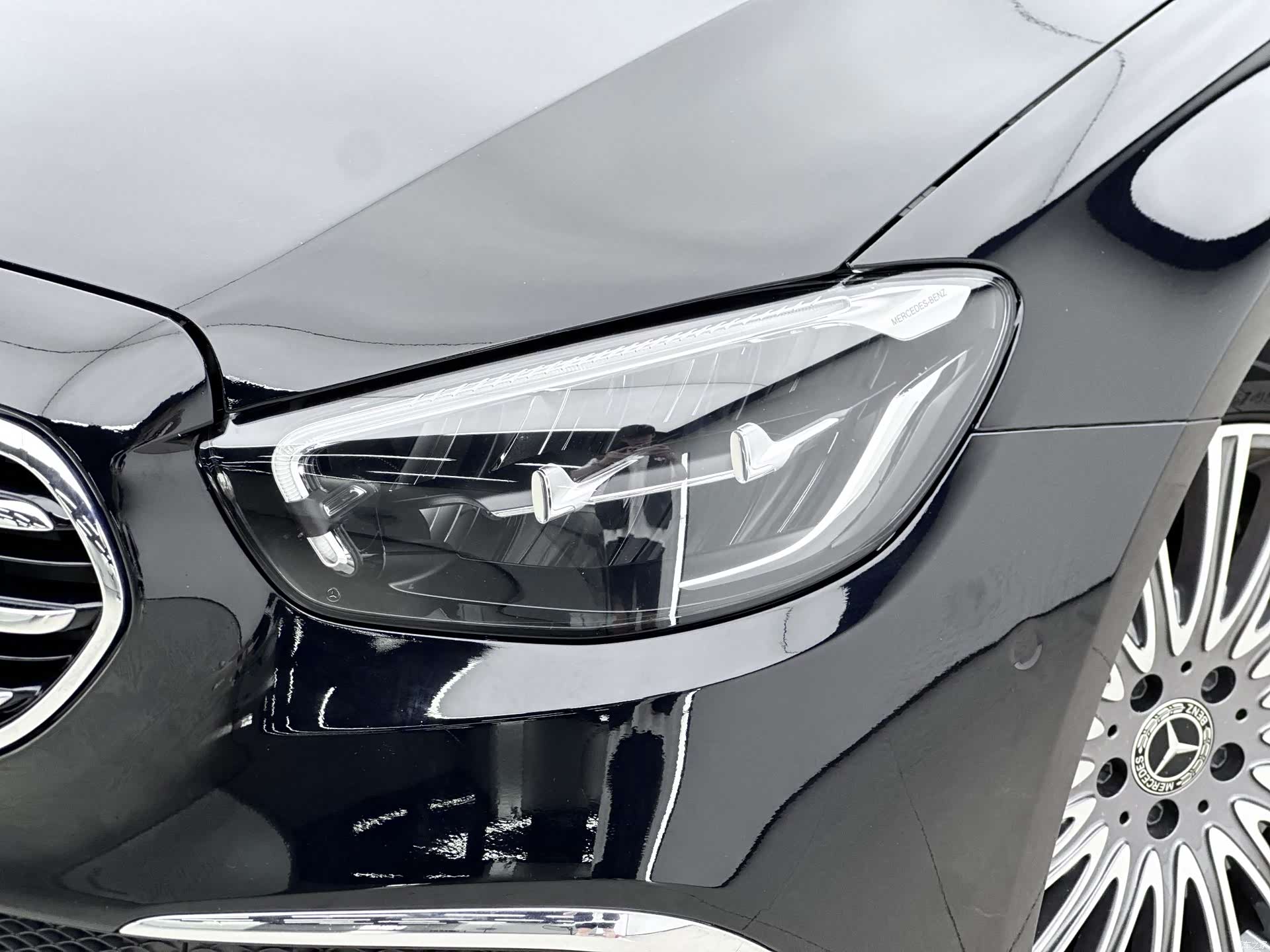 Mercedes-Benz E-Class, 2022 15