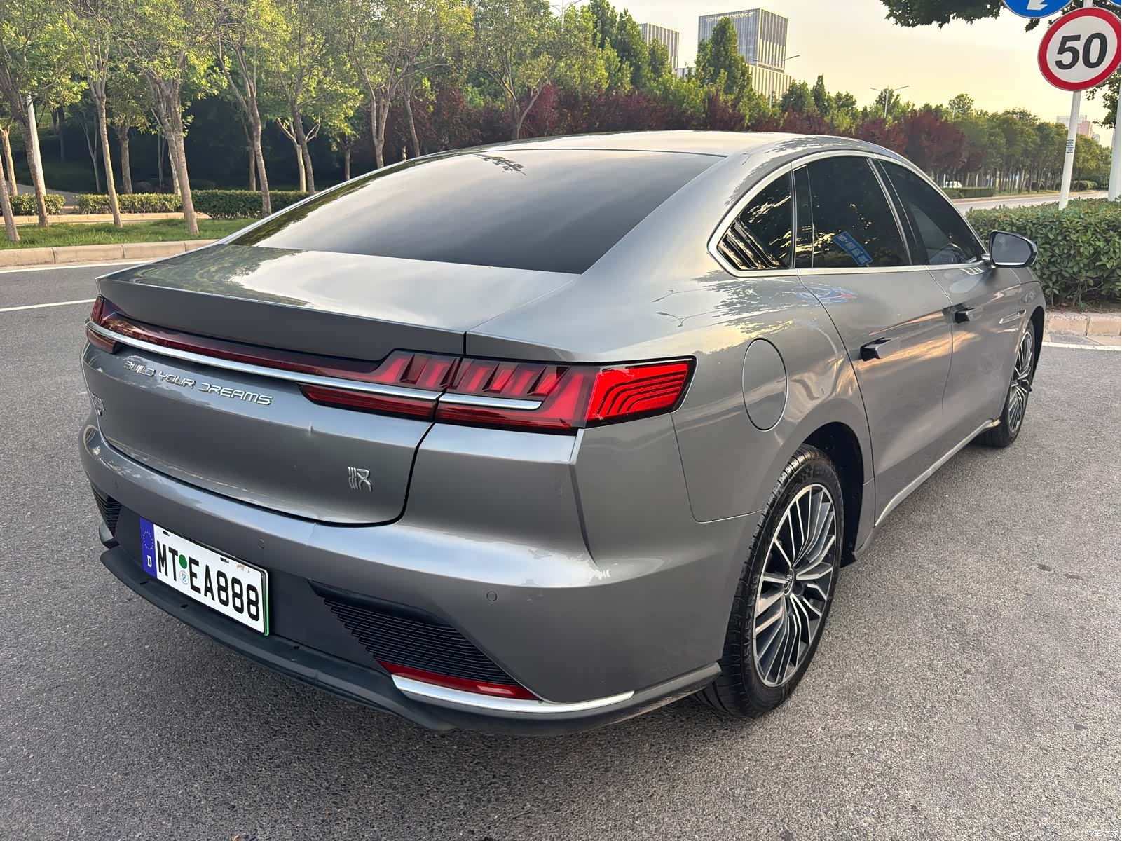 BYD Han, 2022 19