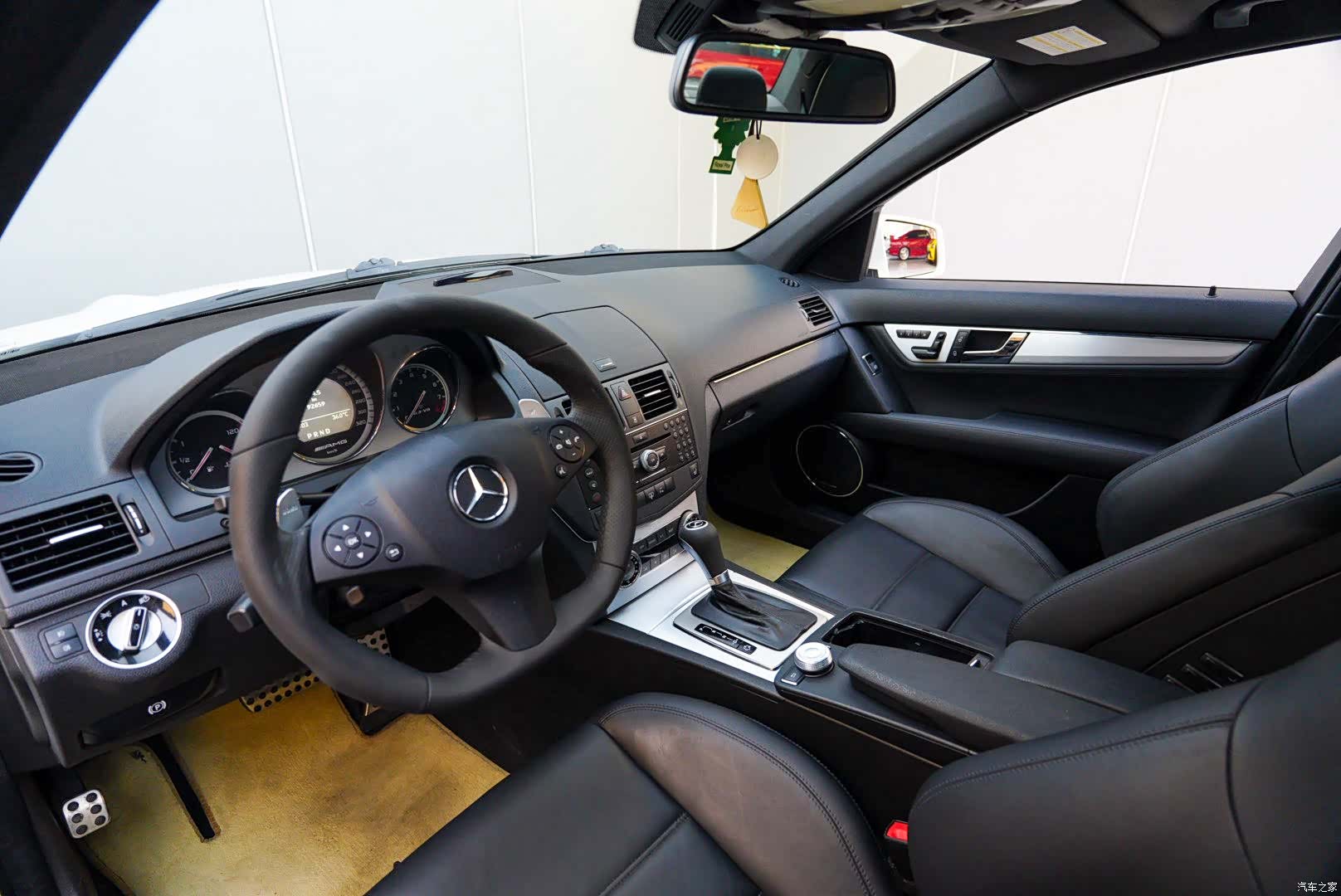 Mercedes-Benz C-Class, 2011 8