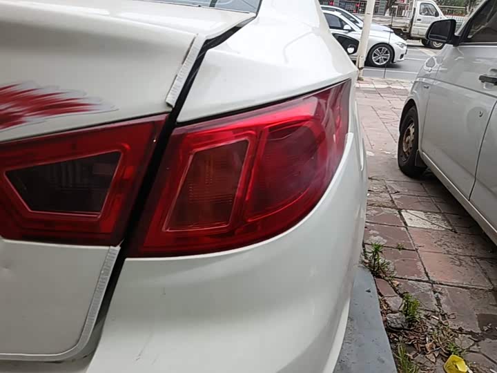 BAIC shen bao D50 2016 1.5L МКПП jing ying ban