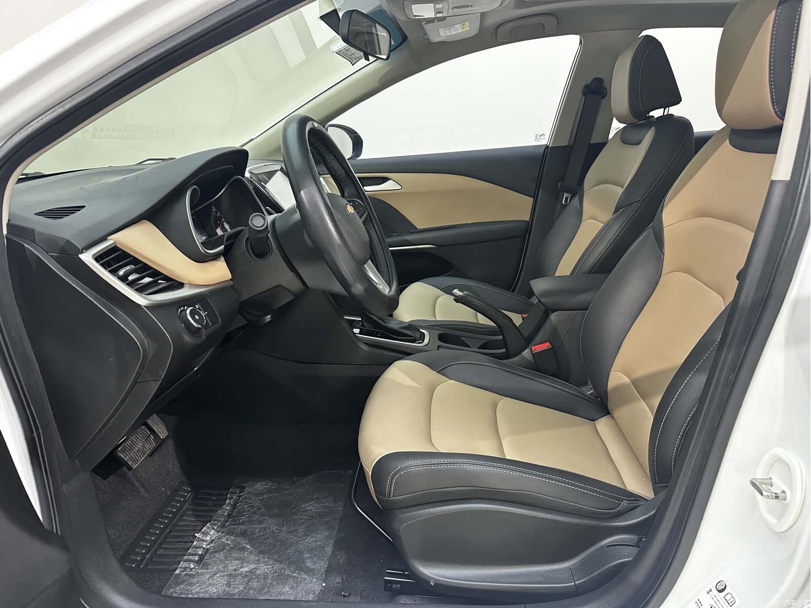 Chevrolet 320, 2022 9
