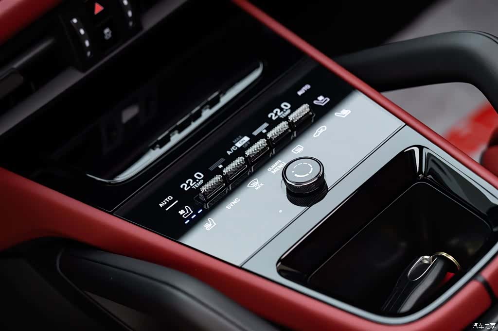 Porsche Cayenne, 2024 15