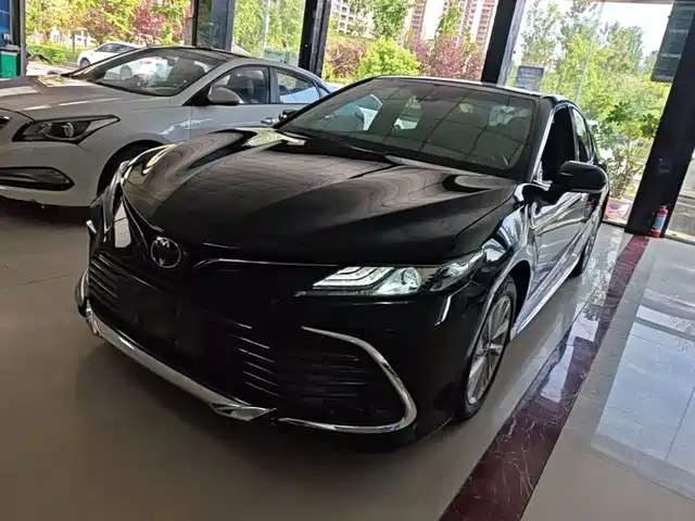 Toyota Camry 2023 — купить из Китая под заказ