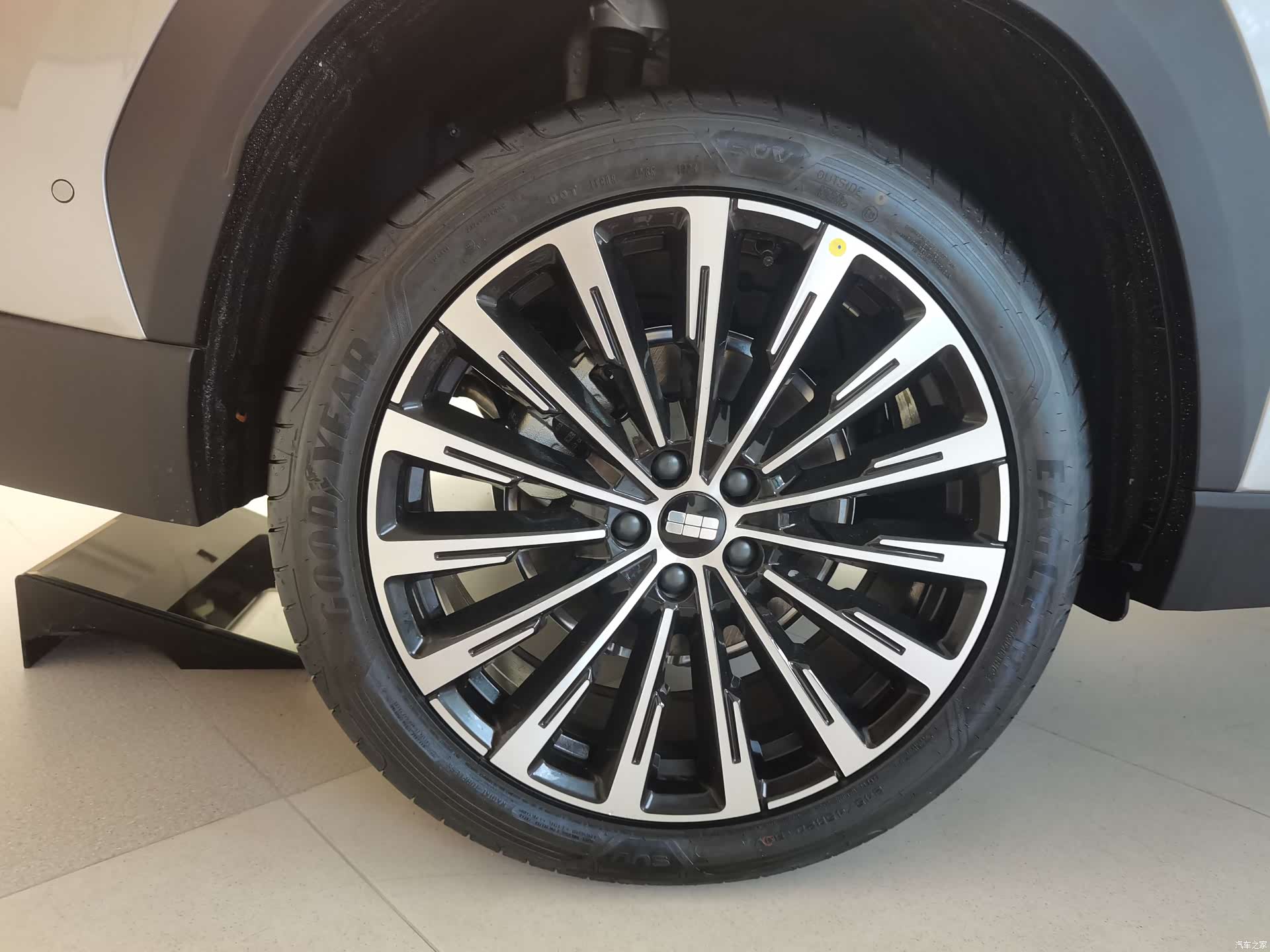 Geely M7, 2026 21