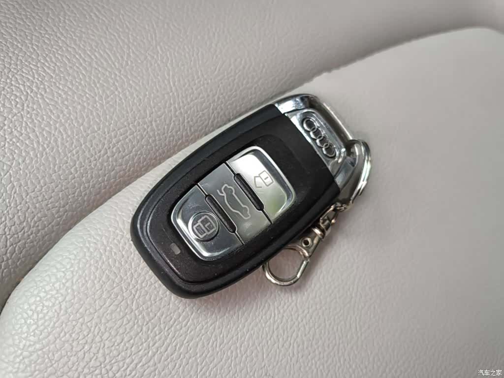Audi A4L, 2016 9