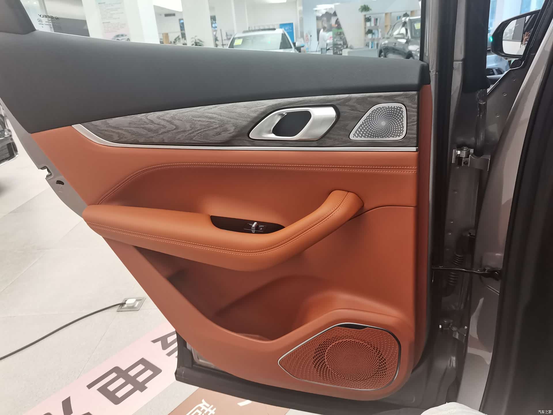 Geely M7, 2026 37