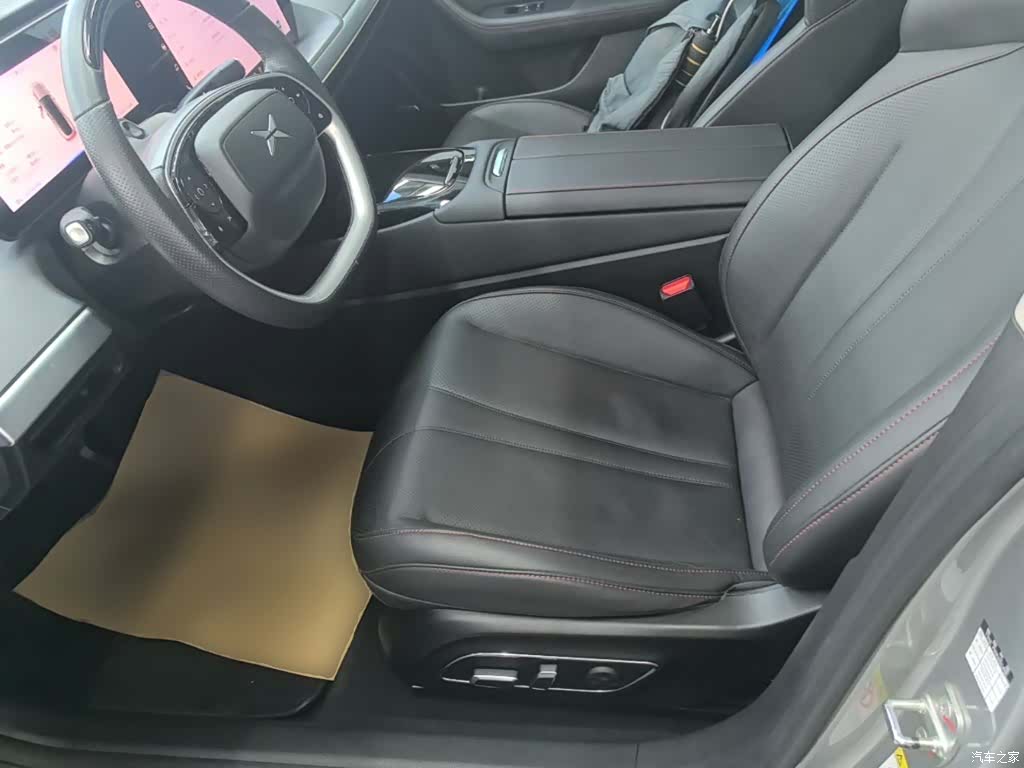 Xpeng P7, 2021 15