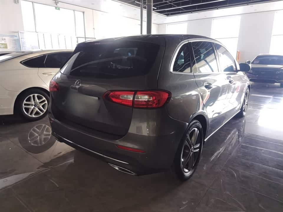 Mercedes-Benz Class B