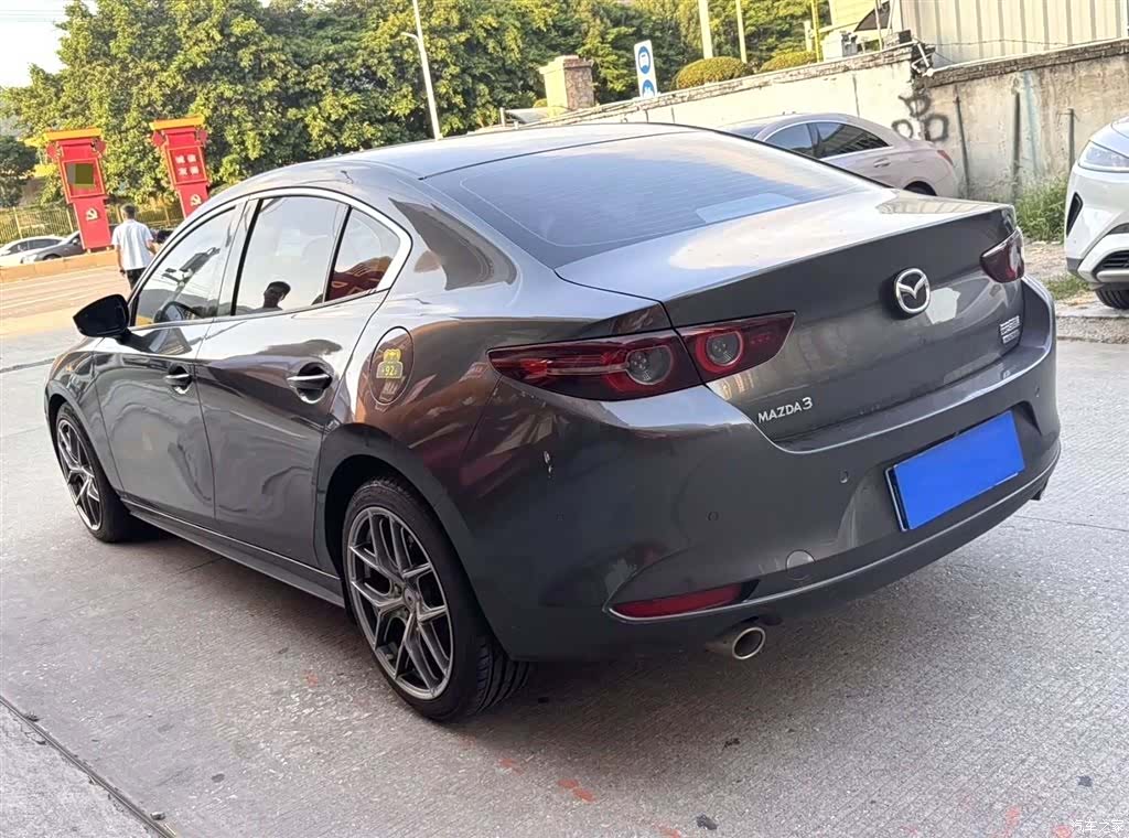 Mazda Mazda3, 2021 6