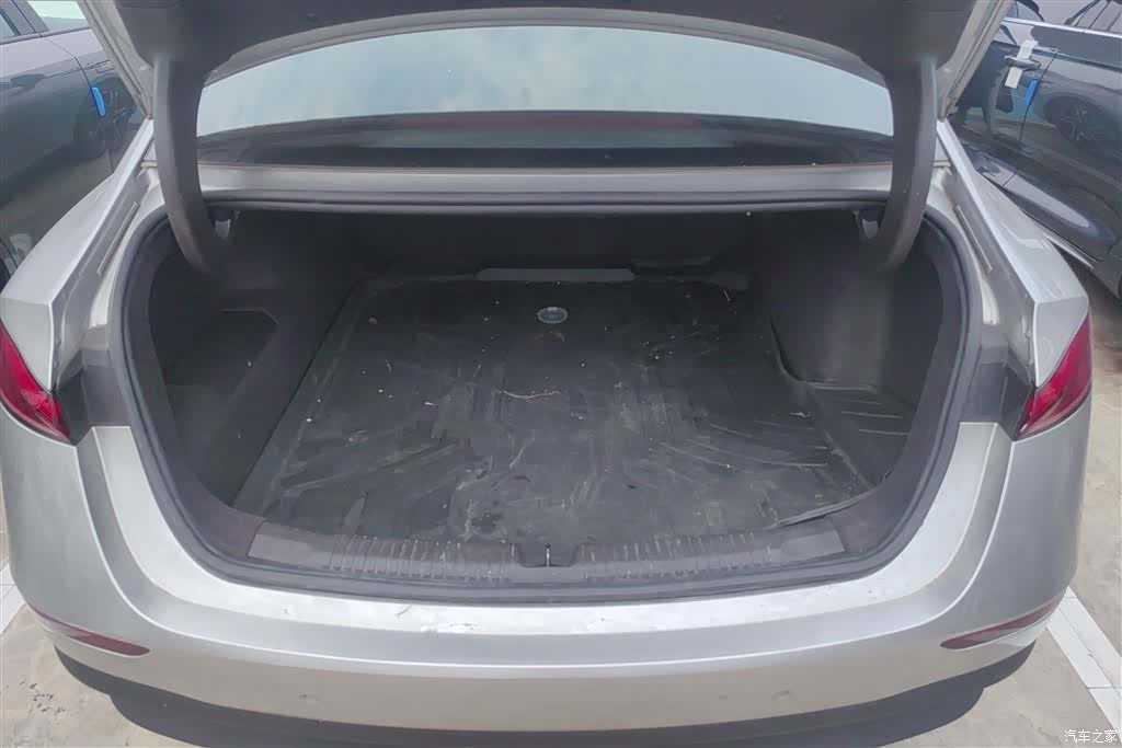 Roewe D7, 2024 4