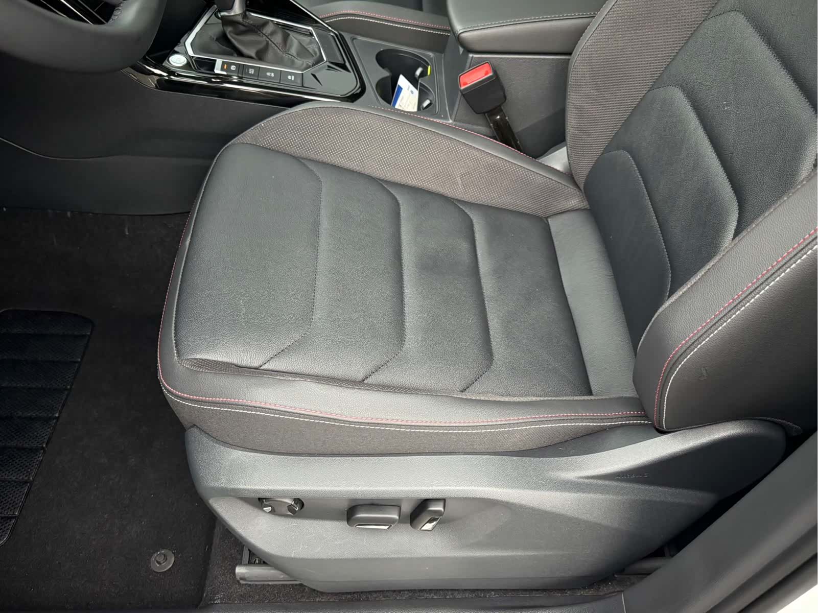 Volkswagen Tayron, 2022 11