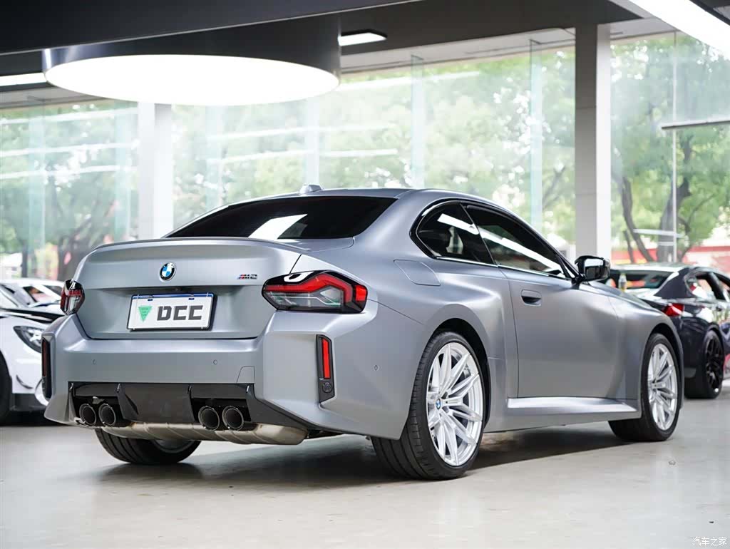 BMW M2, 2026 7