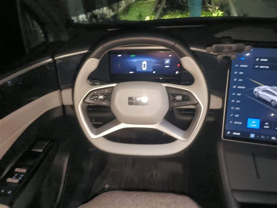 Geely Galaxy Galaxy L7