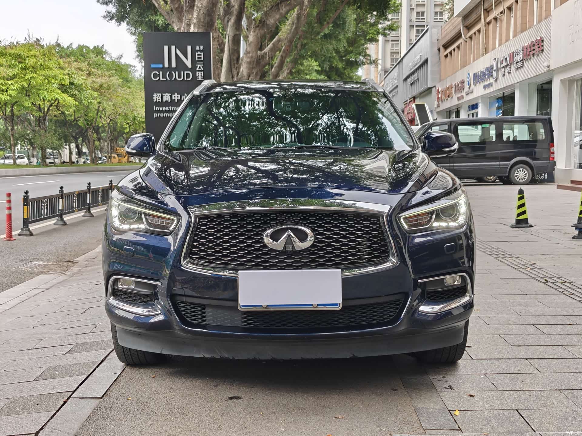 Infiniti QX60, 2019 3