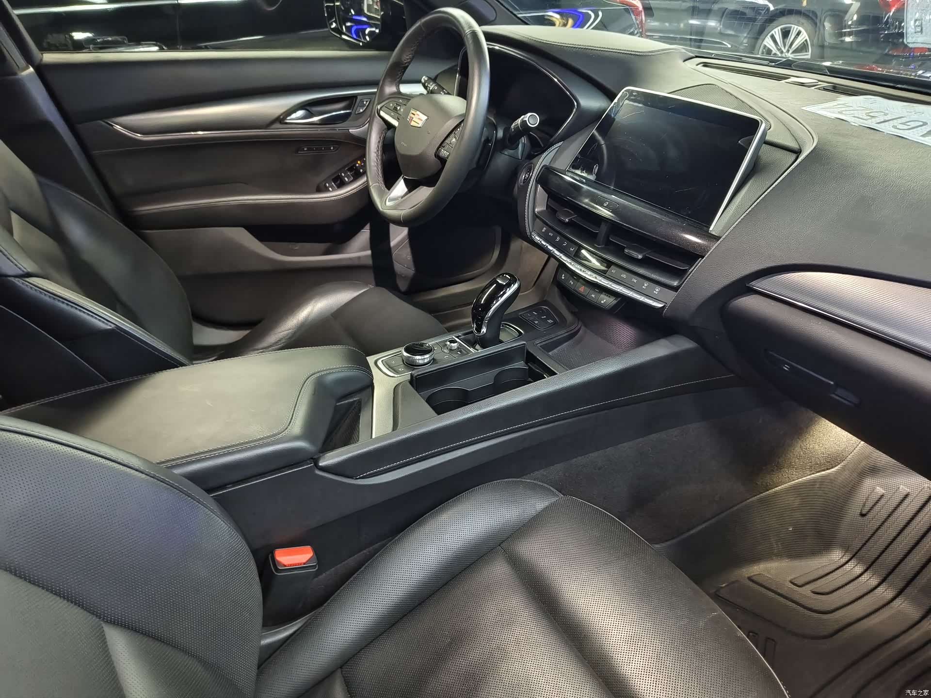 Cadillac CT5, 2022 13