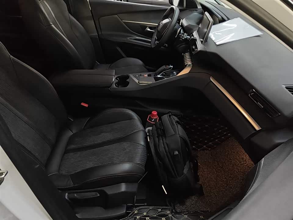 Peugeot 4008 Peugeot 4008