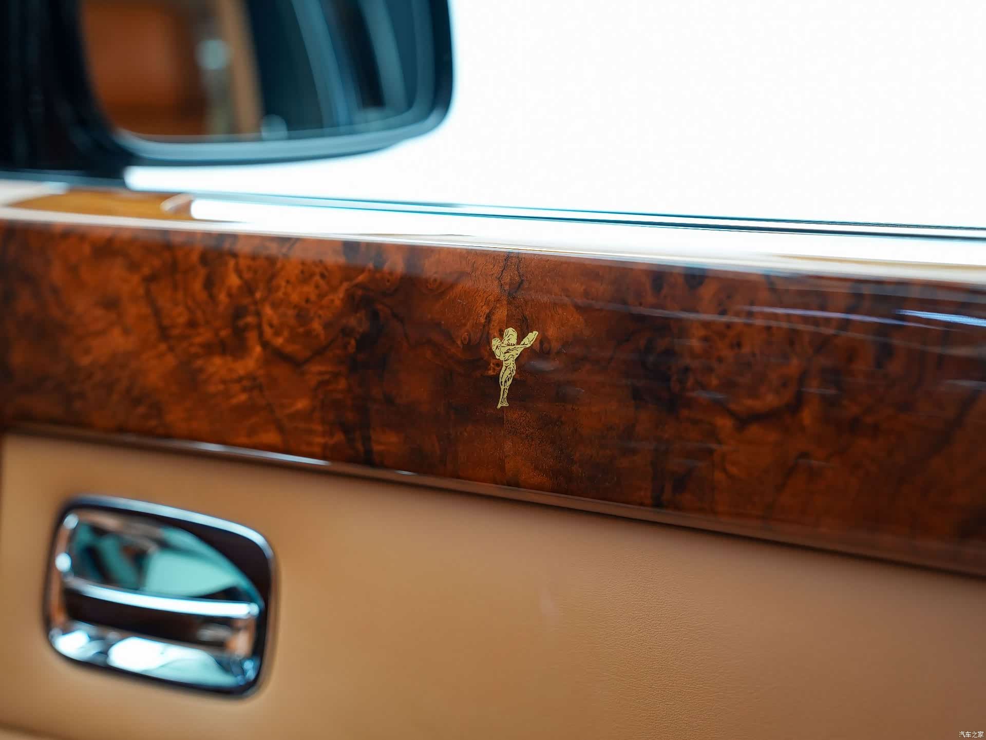 Rolls-Royce Phantom, 2010 6