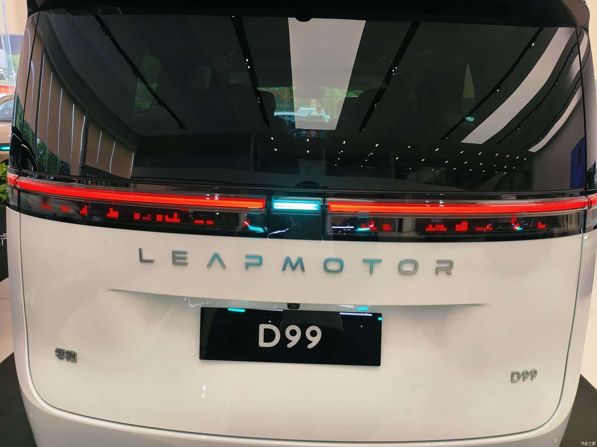Leapmotor D99, 2026 8