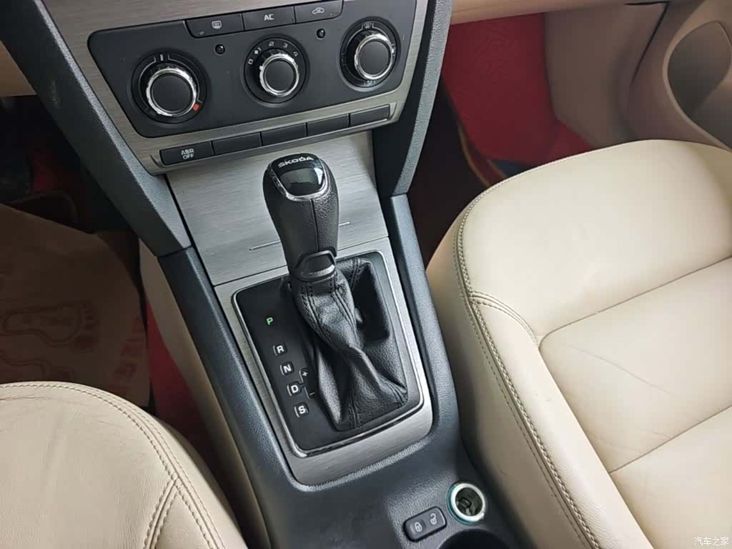 Skoda Octavia, 2014 14