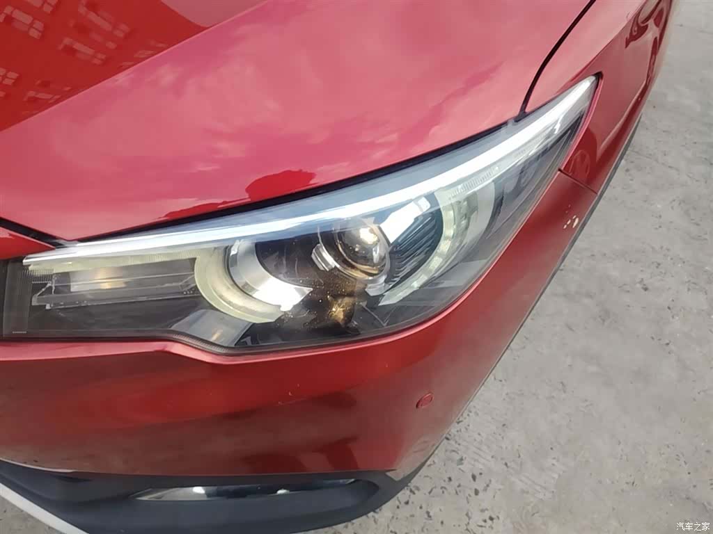 MG ZS, 2017 24
