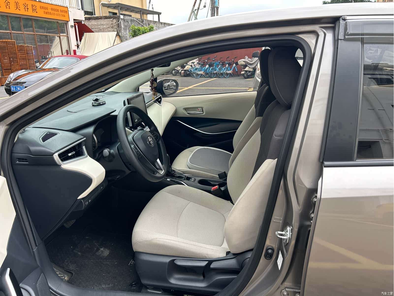 Toyota Corolla, 2020 11