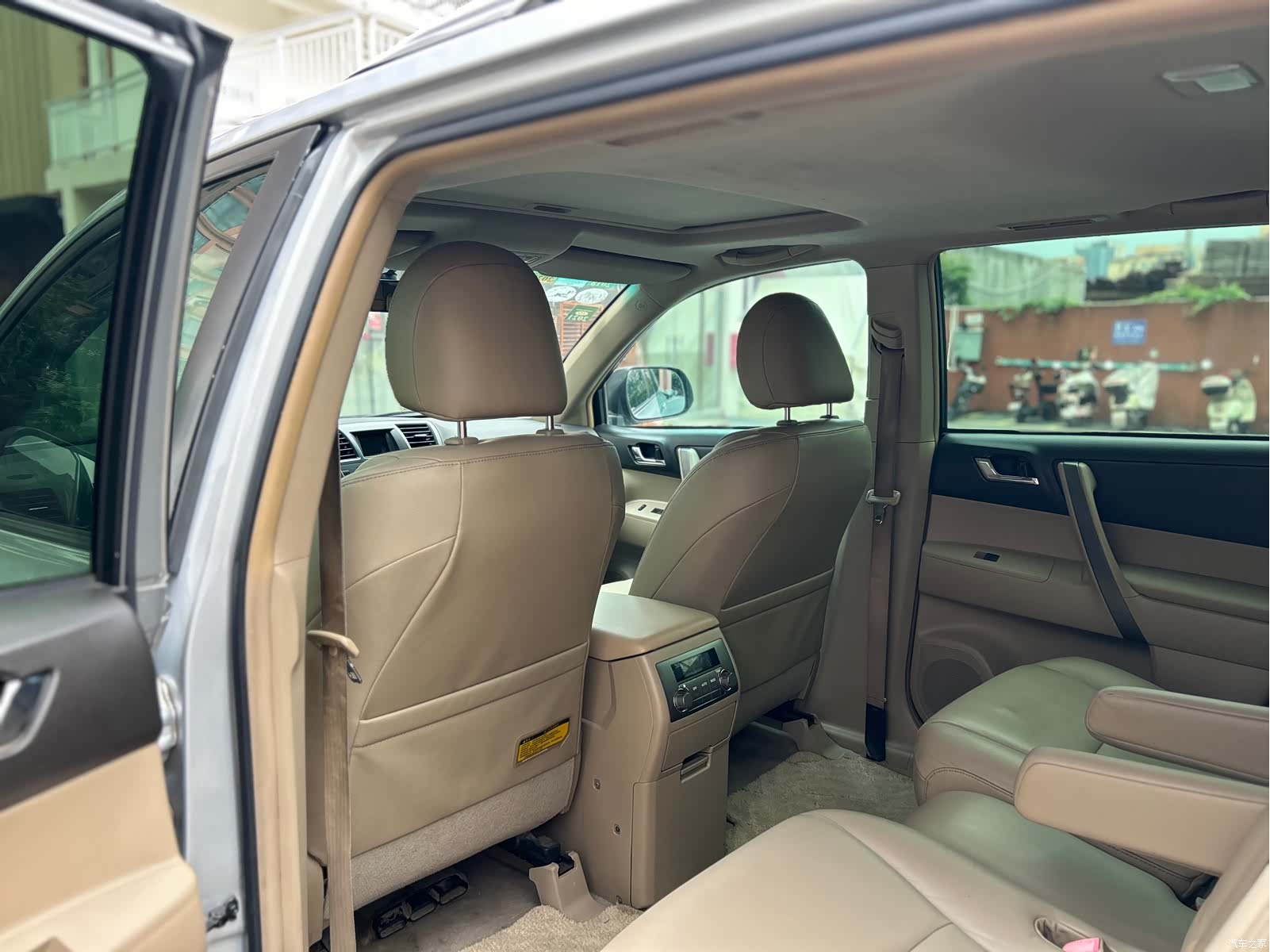 Toyota Highlander, 2010 14