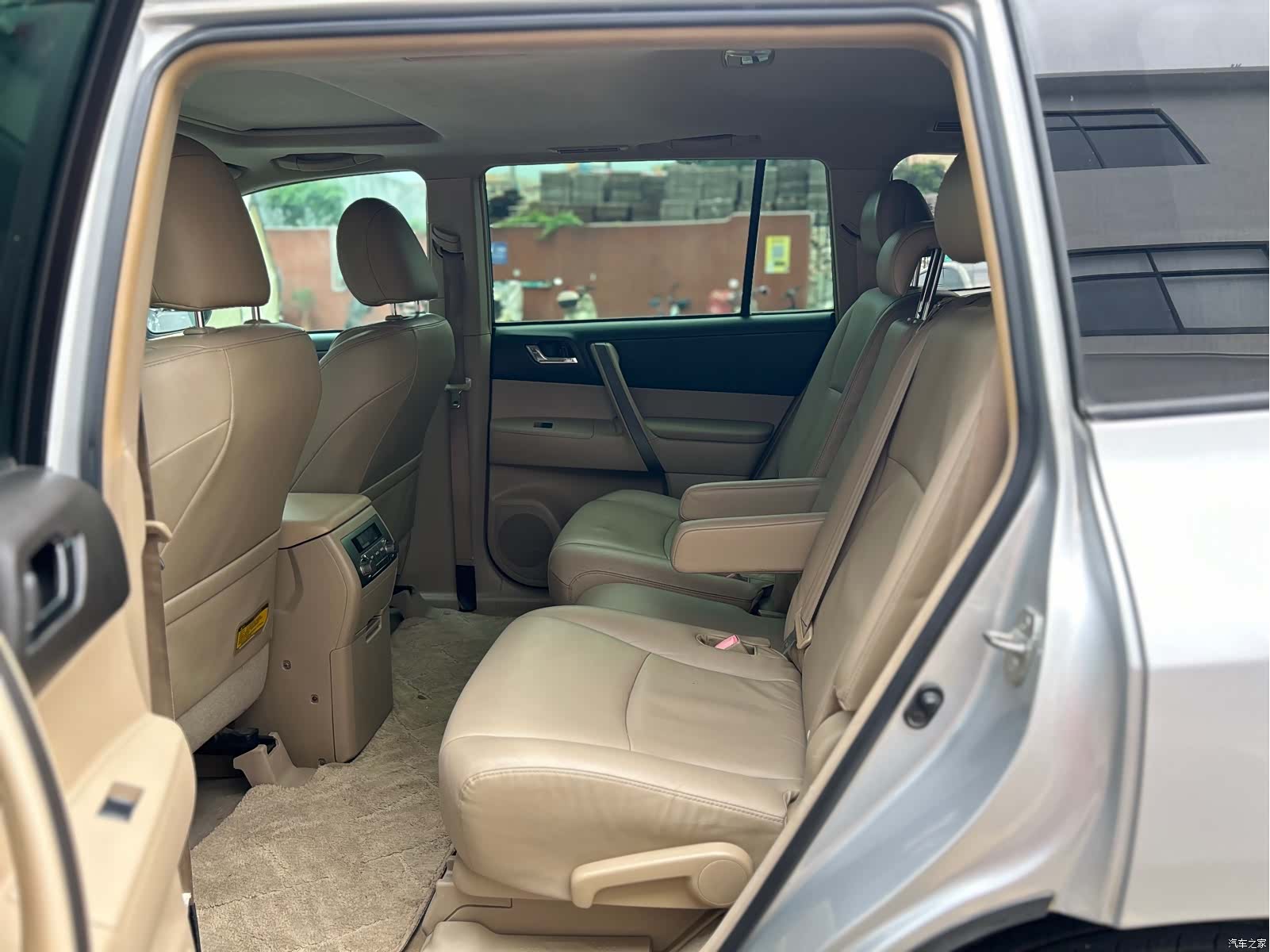 Toyota Highlander, 2010 15