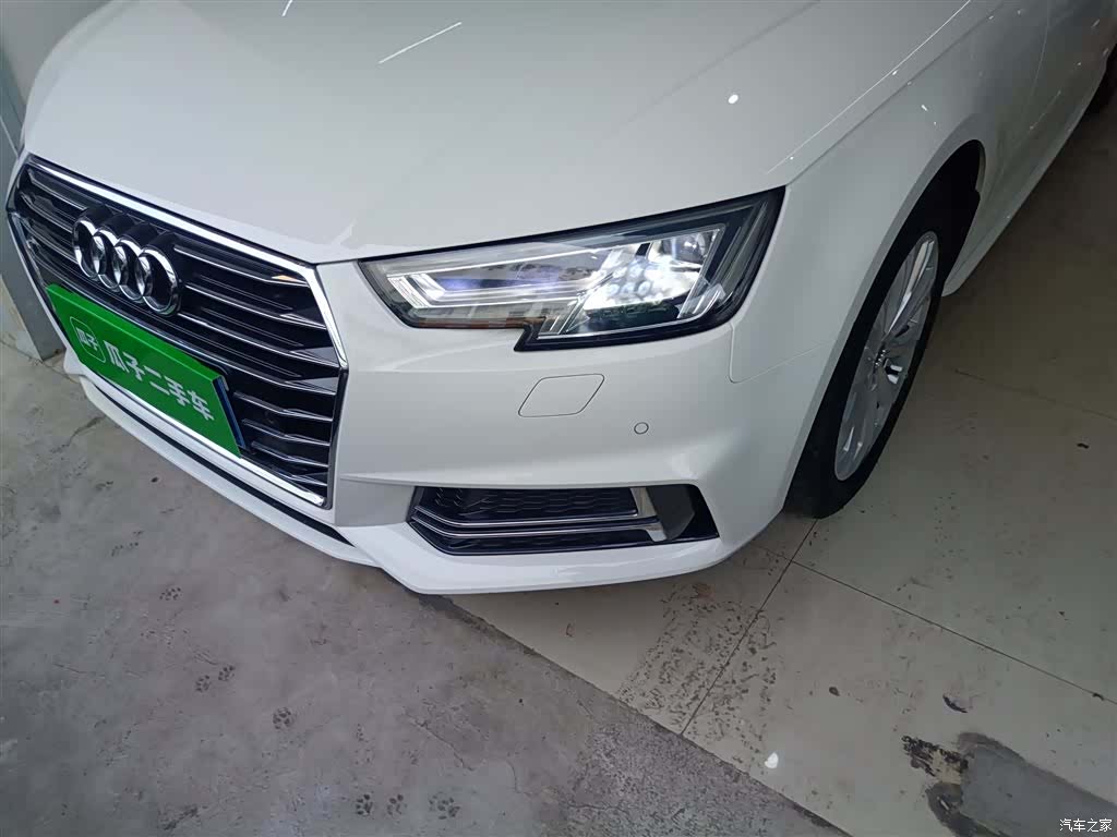 Audi A4L, 2019 24