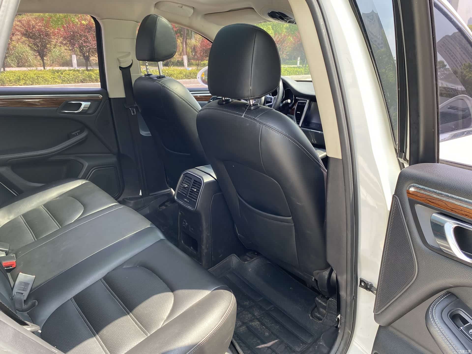 Zotye SR9, 2017 14