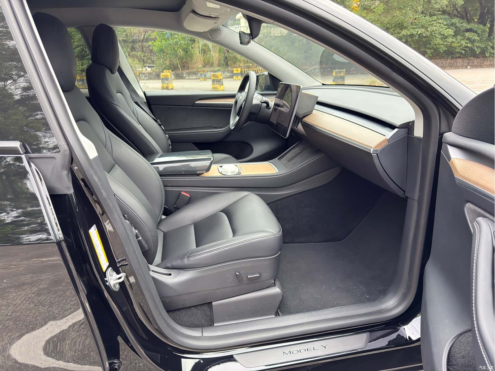 Tesla Model Y, 2022 9