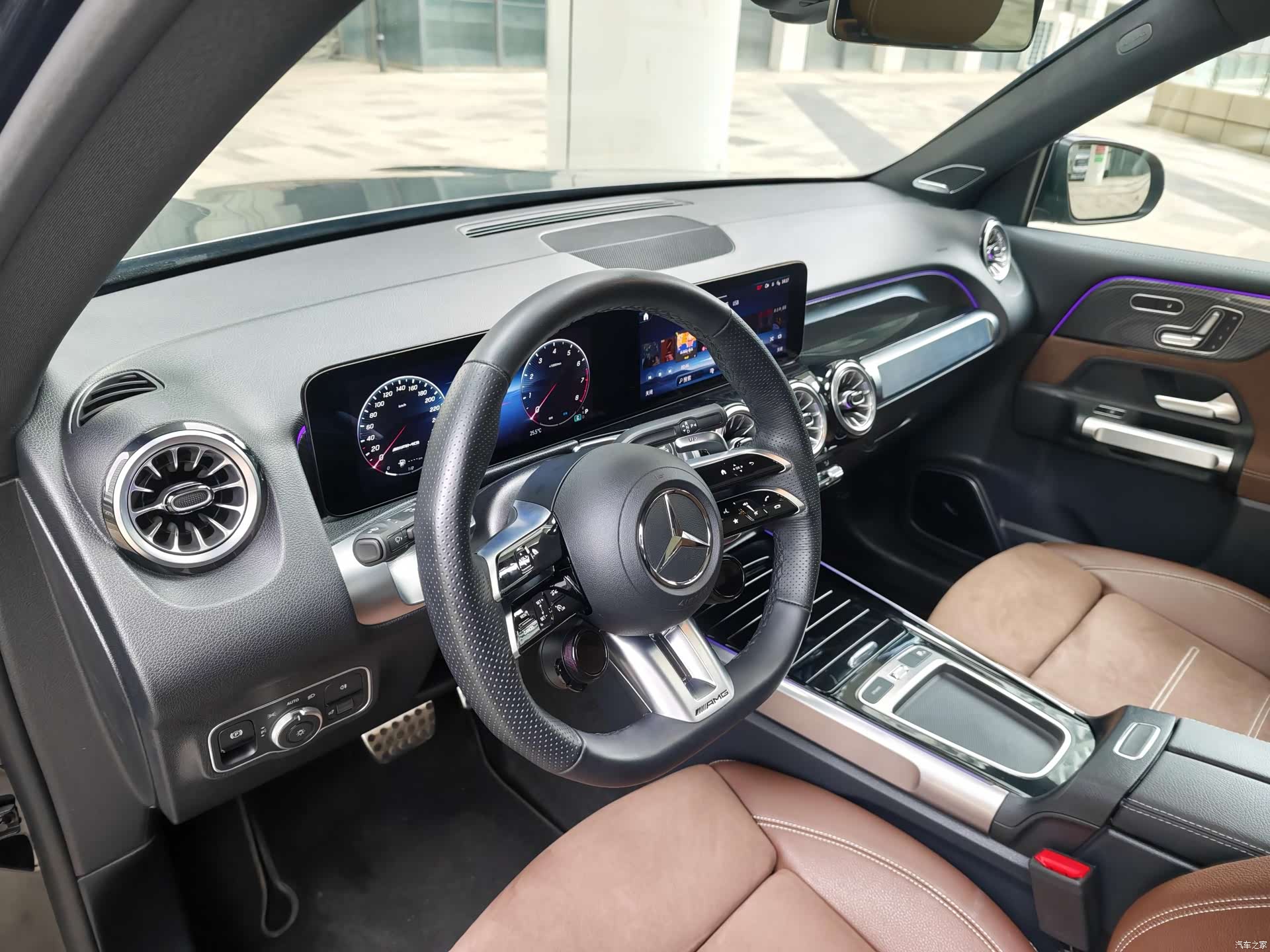 Mercedes-Benz GLB, 2025 20