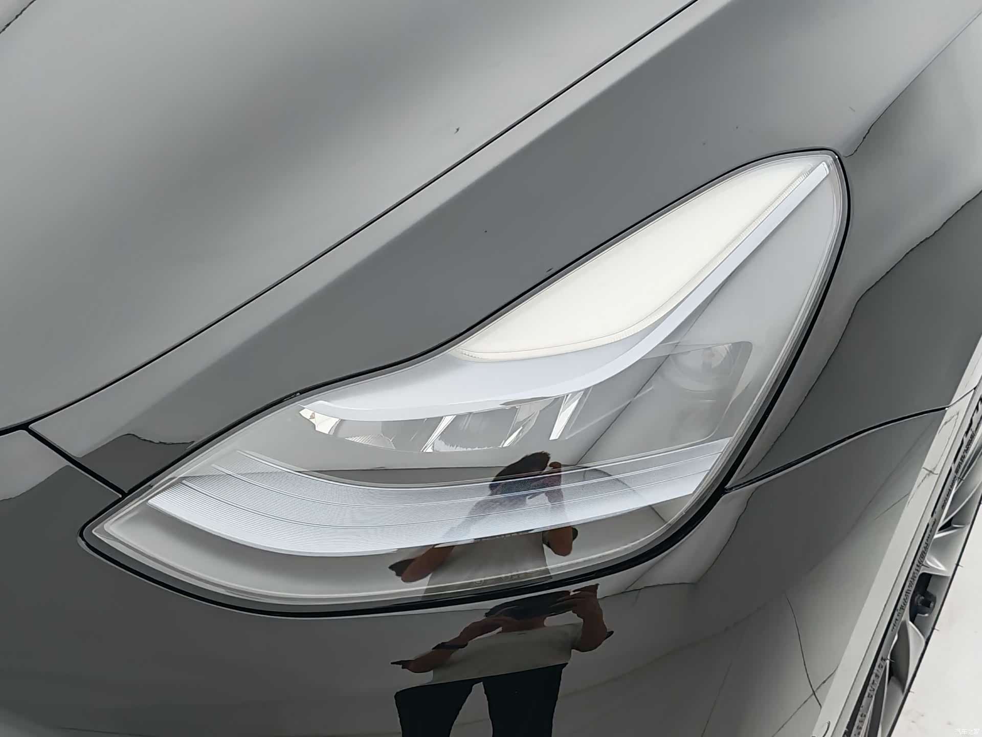 Tesla Model Y, 2023 20