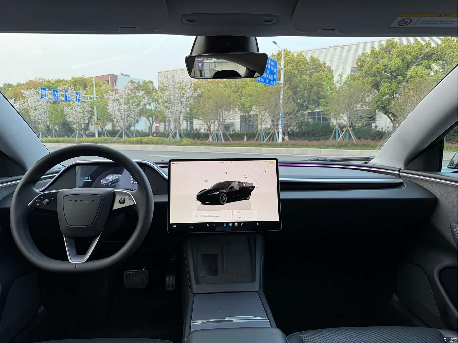 Tesla Model 3, 2024 6