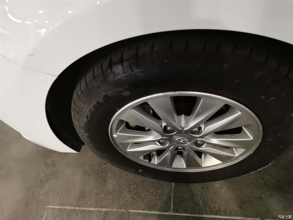 Hyundai GL, 2019 23