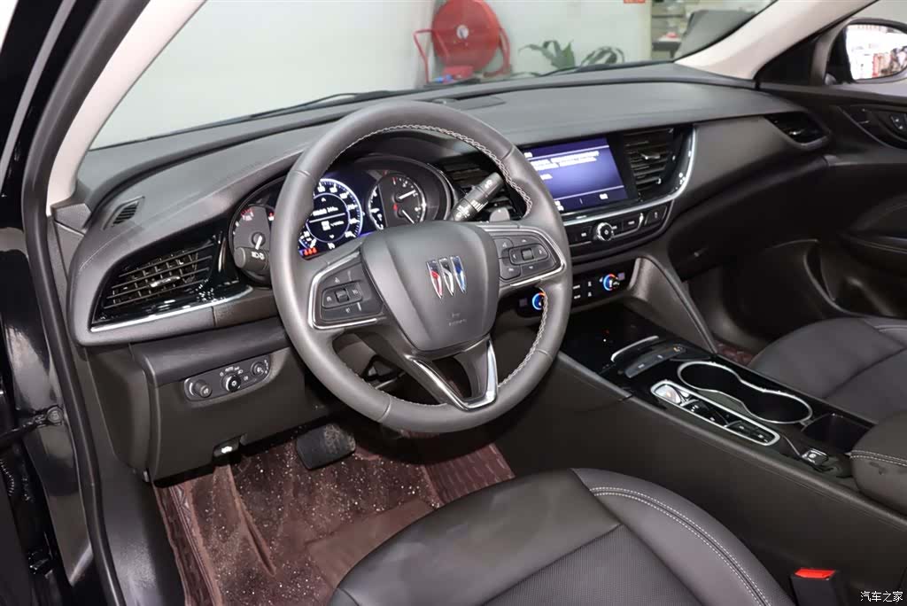 Buick Regal, 2025 10