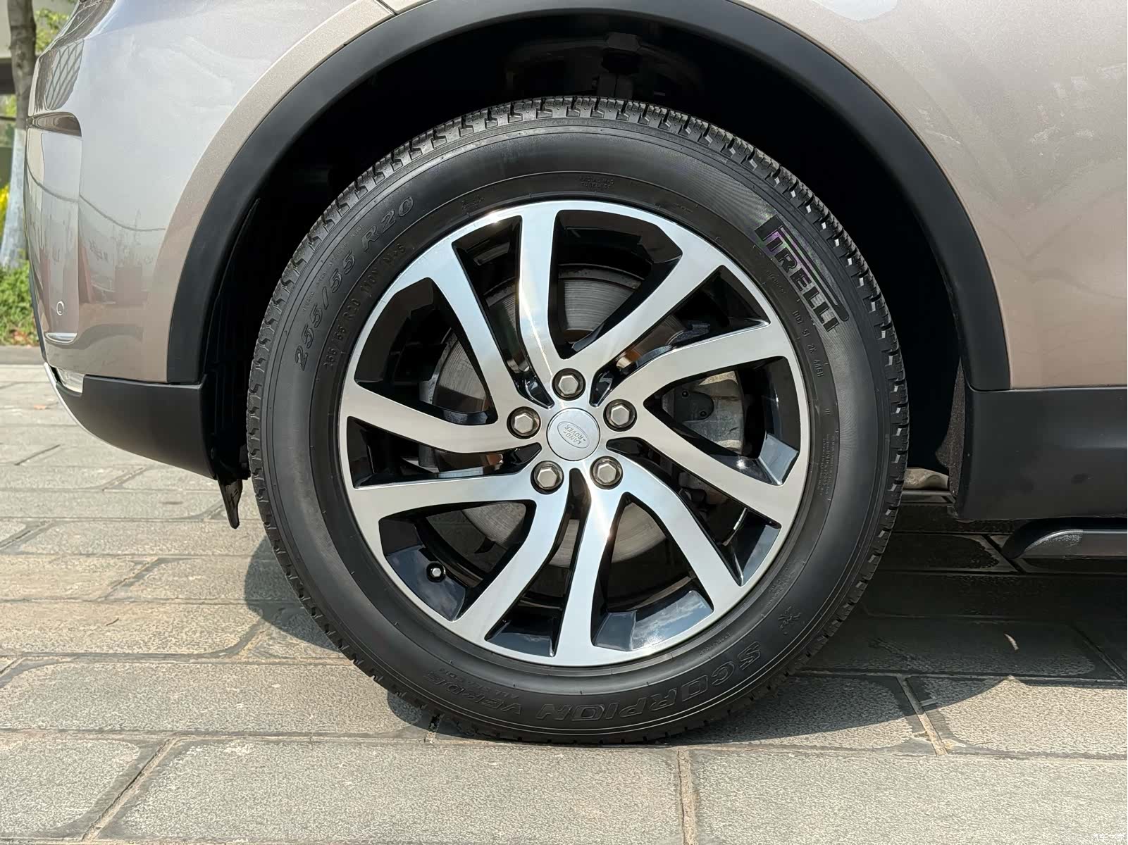 Land Rover Discovery, 2018 8